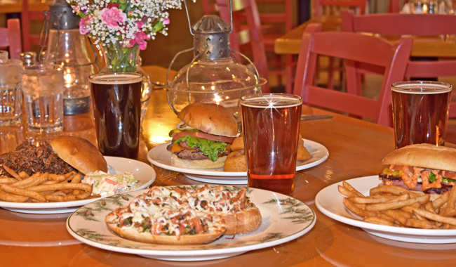 Tahquamenon Falls Brewery and Pub | UP Breweries | Michigan Micro Breweries | MI Restaurants | UP Restaurants | UP Fine Dining | Where to eat in the UP?